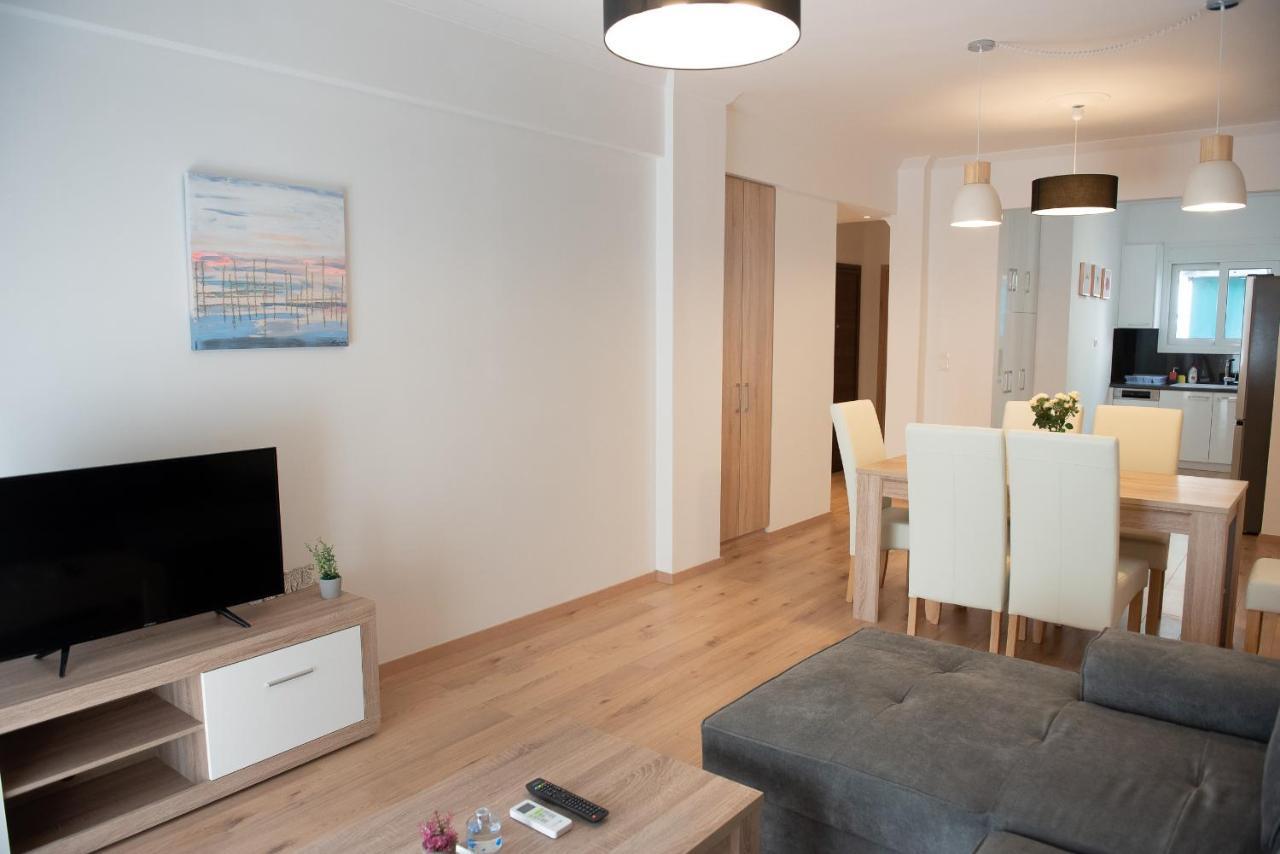 Newly Renovated Flat 500M From Subway Station Daire Atina Dış mekan fotoğraf
